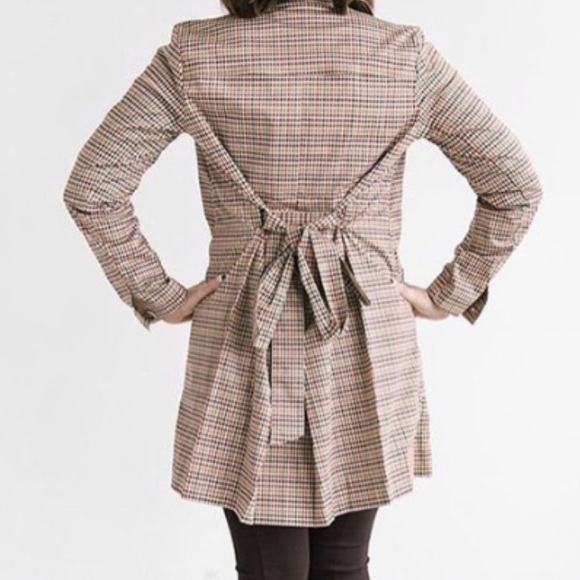 Cabi Houndstooth Sherlock Trench Coat - Style 3734 - Size Large - Picture 7 of 9